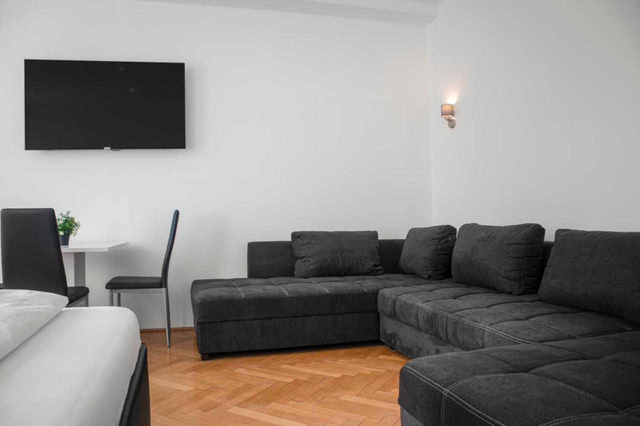 Superb 7Br Shared Apartment- Near Hauptbahnhof 维也纳 外观 照片