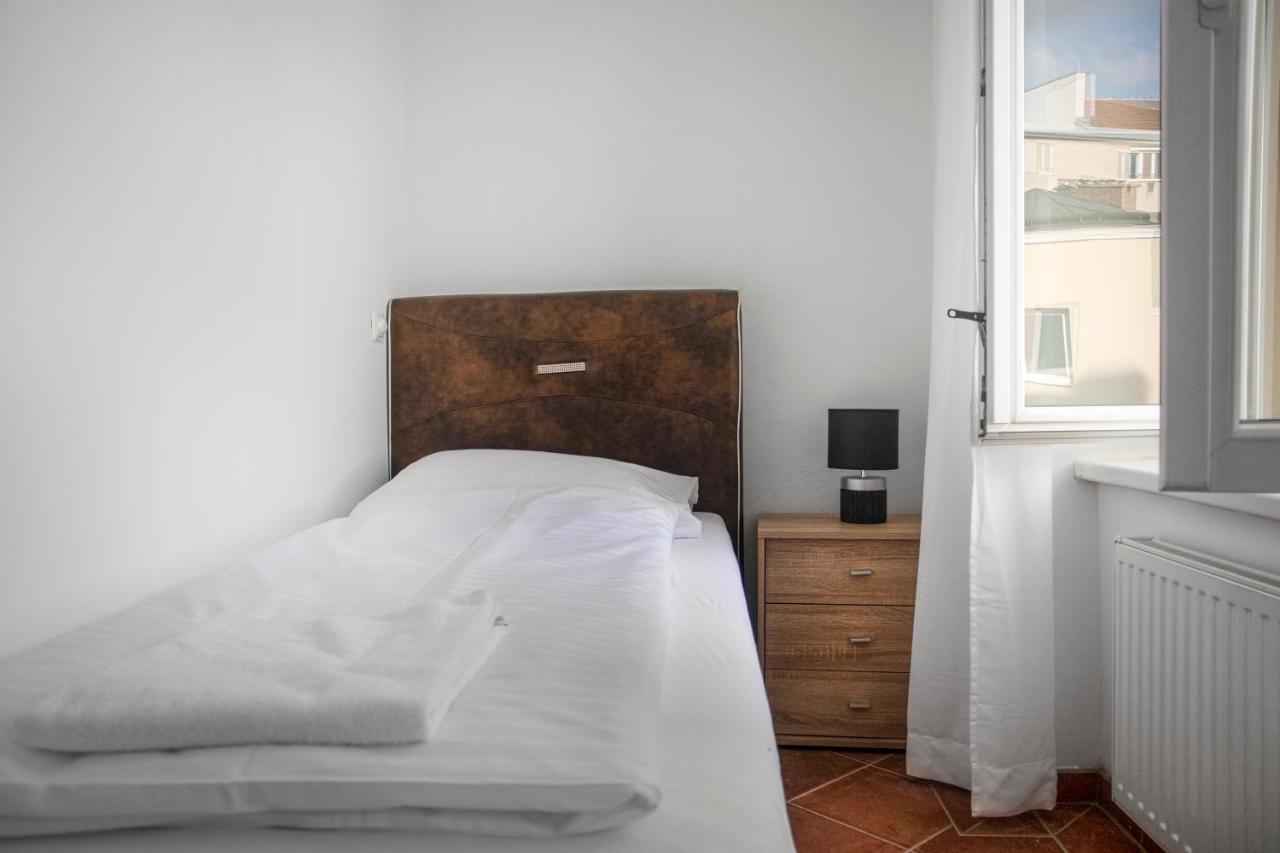 Superb 7Br Shared Apartment- Near Hauptbahnhof 维也纳 外观 照片